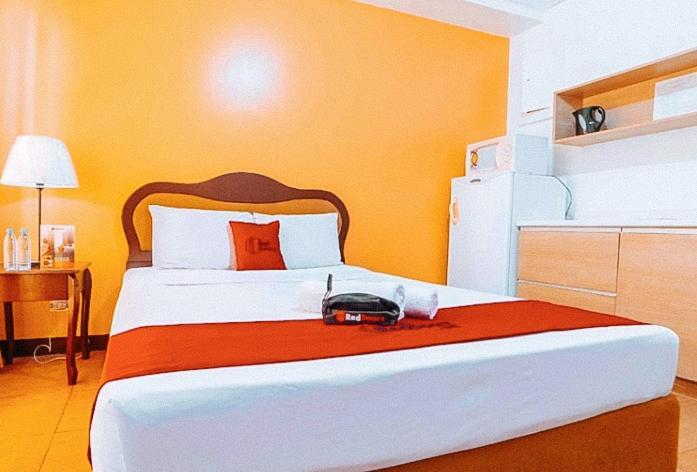 Reddoorz At Bel Air Soho Suites 马卡蒂 外观 照片
