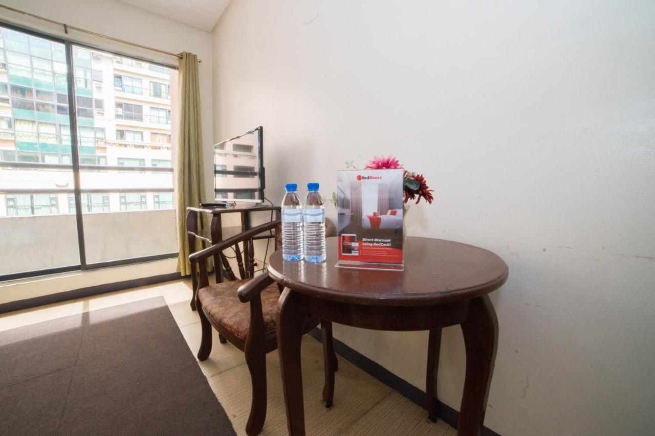 Reddoorz At Bel Air Soho Suites 马卡蒂 外观 照片
