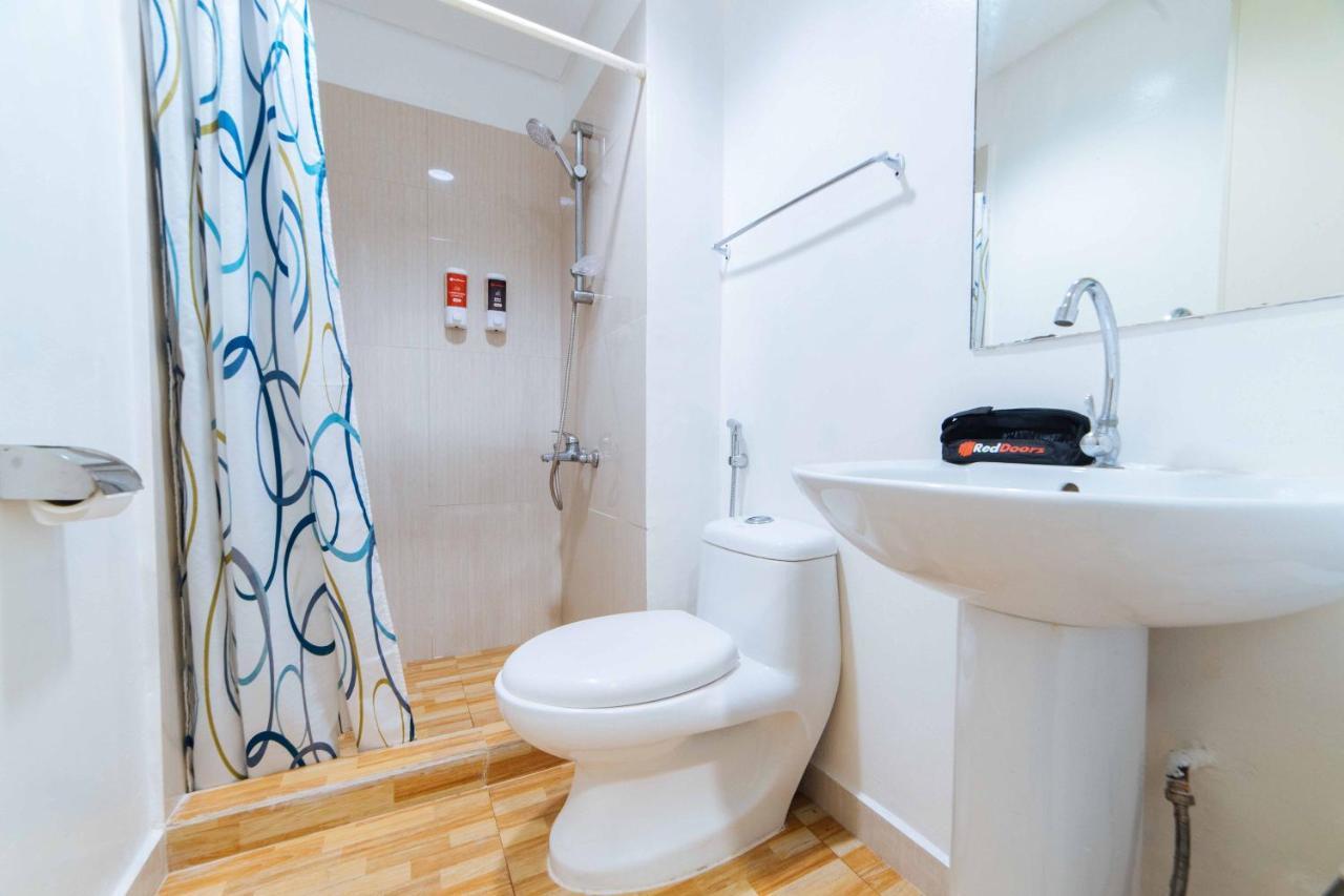 Reddoorz At Bel Air Soho Suites 马卡蒂 外观 照片